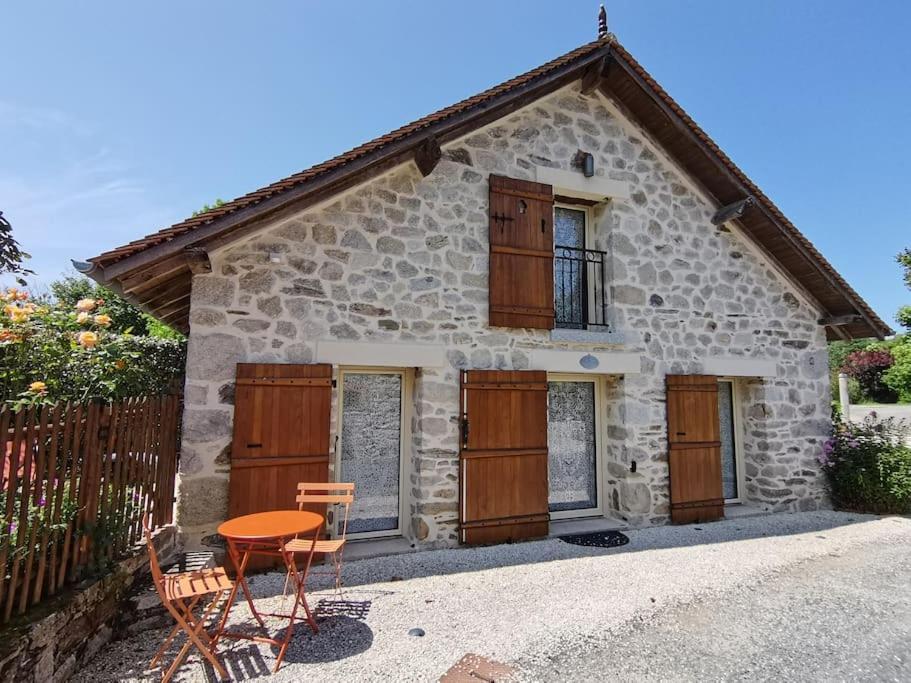 La Petite Porcherie Ladignac-le-Long エクステリア 写真