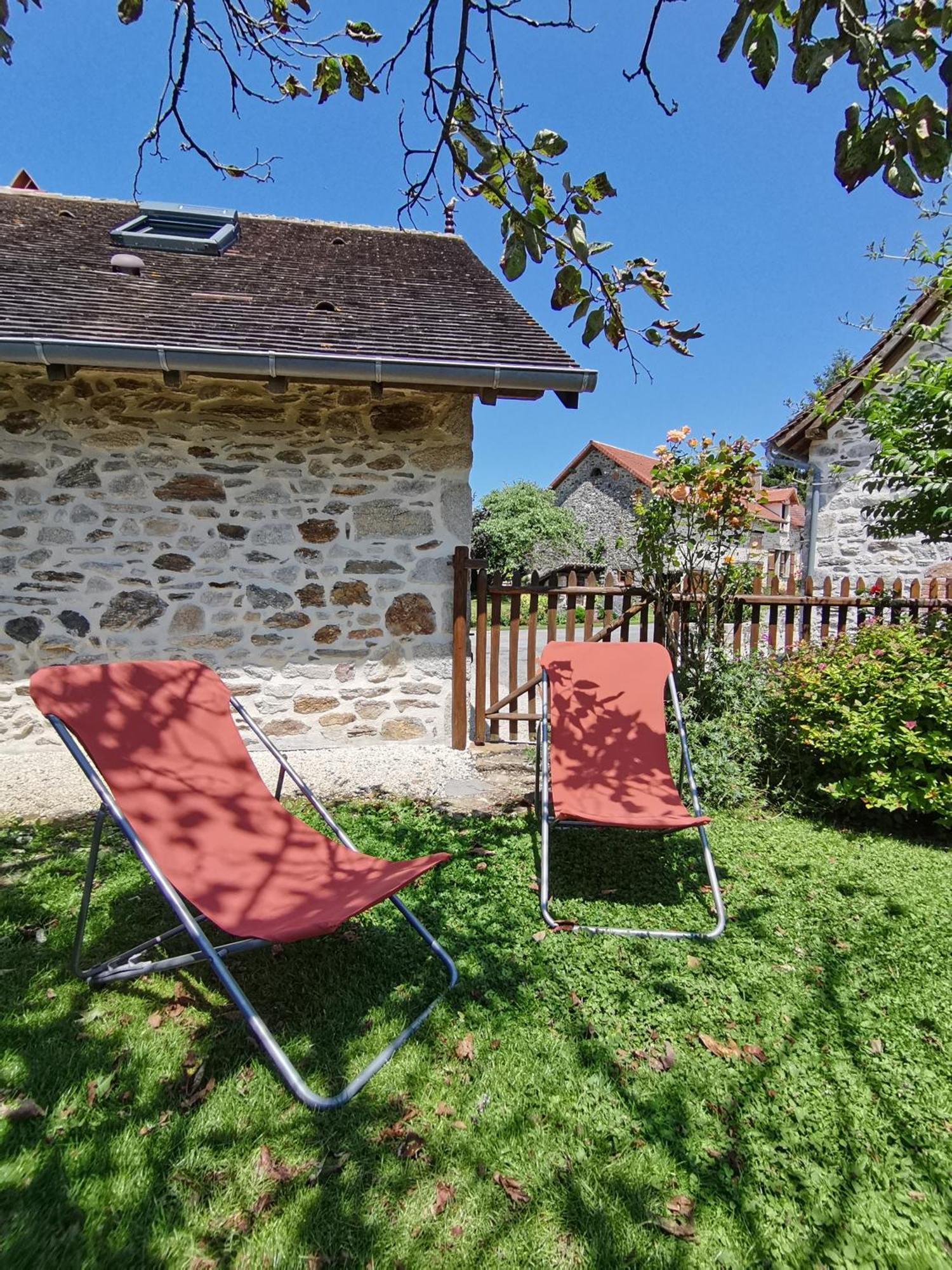 La Petite Porcherie Ladignac-le-Long エクステリア 写真